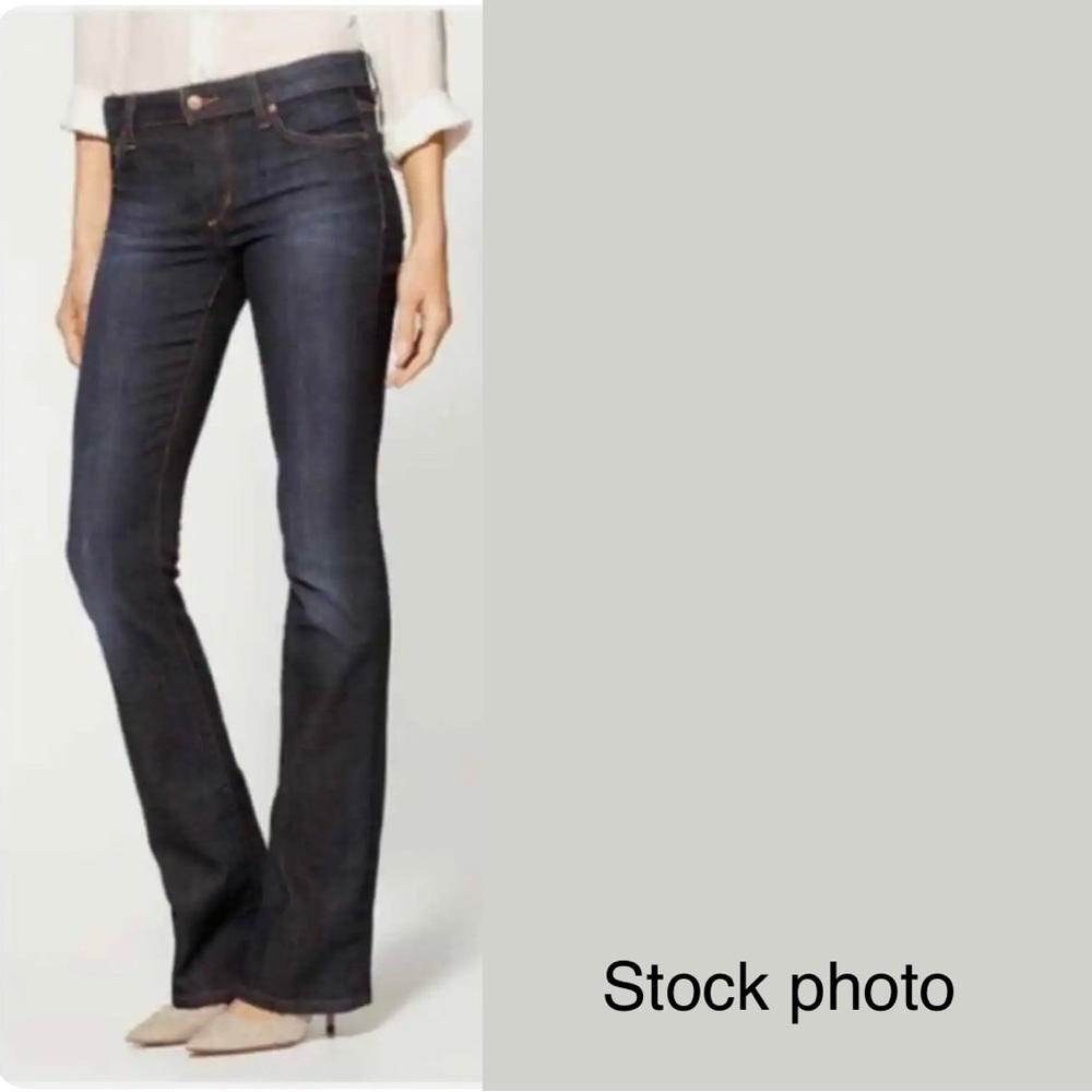 BNWOT JOES WILMA SLIM FIT BOOTCUT DARK WASH JEANS